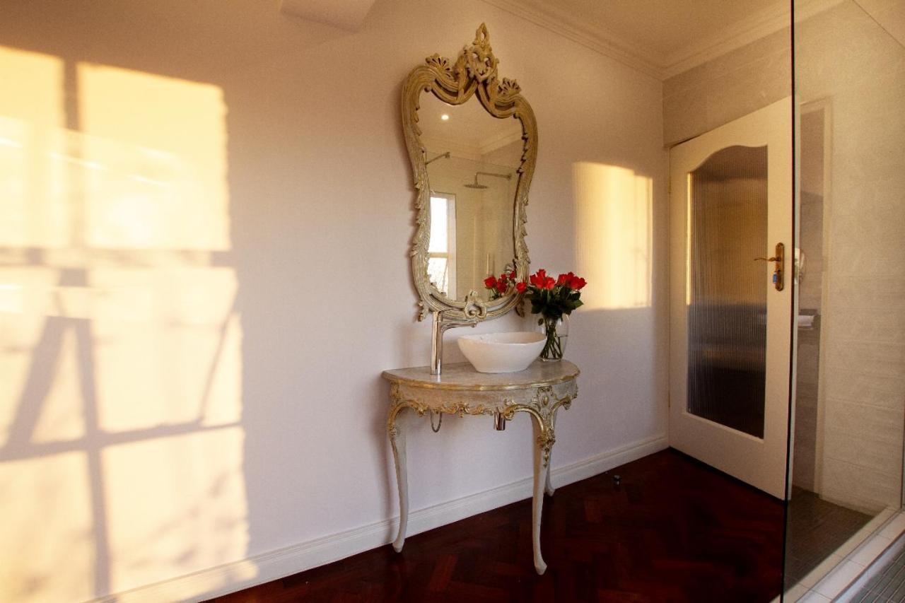 The Great Gatsby Houghton Bed and Breakfast Johannesburg Buitenkant foto